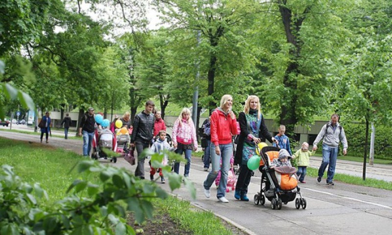 BLOGIVÕISTLUS: kevadised jalutuskäigud koos lapsega!