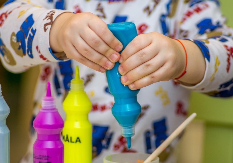 Kunstiteraapia leevendab ja lohutab, suurendab heaolu ja pakub loomelusti