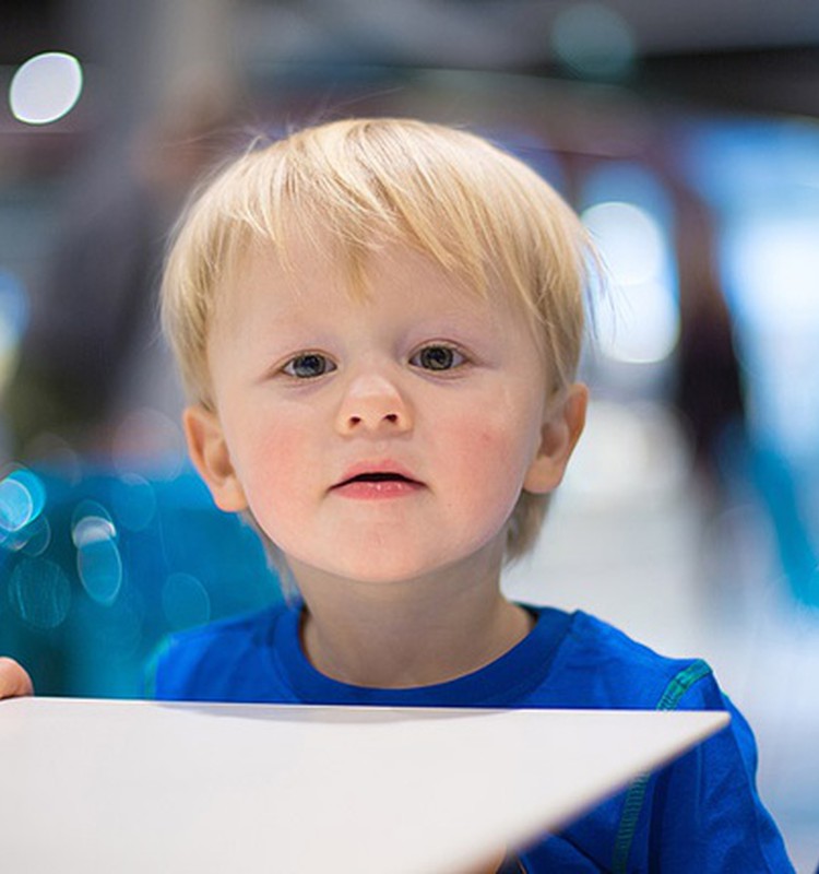 Kumu kunstimuuseum kutsub väikelapsi