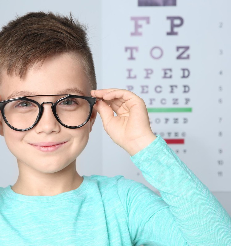 Laste silmaarst või optometrist - kelle poole pöörduda?