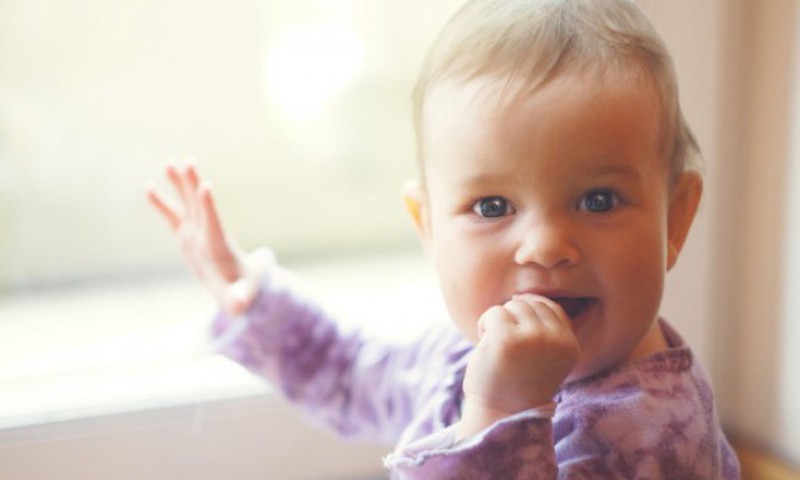 Kuidas toetada 6-9-kuuse beebi arengut?
