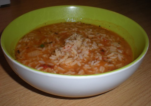 Lihtne riisi-tomatisupp