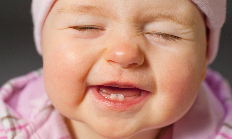 Tõelised tujutõstjad: kuus videot hüsteeriliselt naervatest beebidest