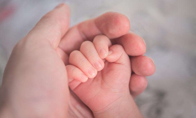 Saksamaal uuritakse, miks on ühes haiglas viimase kolme kuu jooksul sündinud mitu beebit sama haruldase väärarenguga