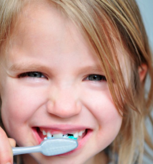 Kuidas hoolitseda laste suuhügieeni eest?
