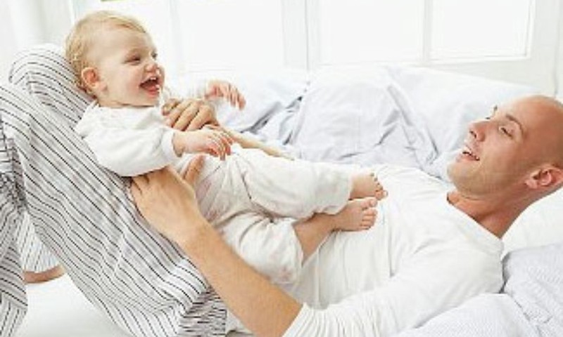 Nippe, kuidas isade ja beebide vahel sidet luua