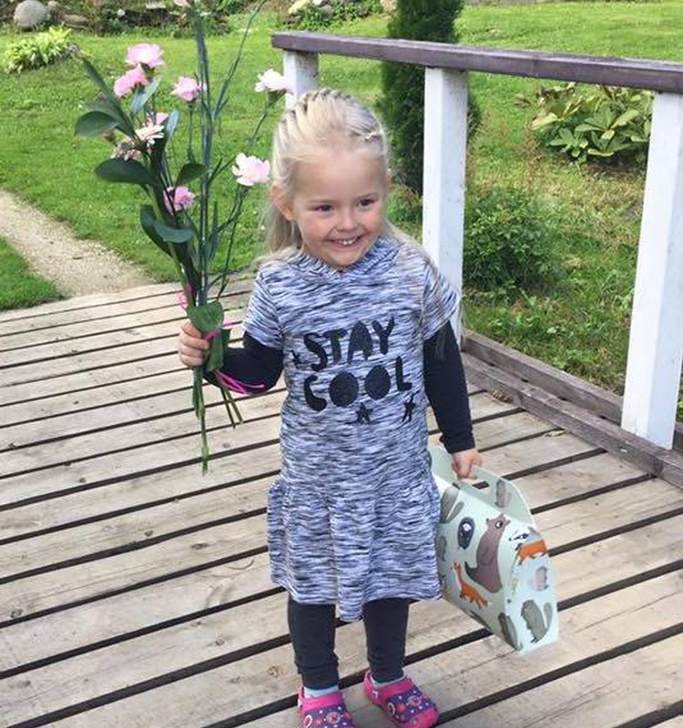 Neljane Lola-Liis: Suured inimesed võiksid lihtsalt oma beebisid õpetada