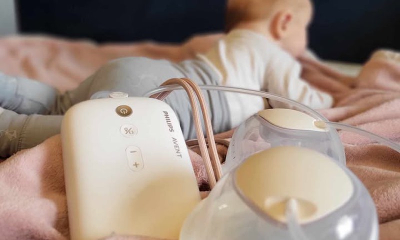 Kui imetamine ei õnnestunud, on alternatiiviks pumpamine. Marika testis Philipsi käed-vabad rinnapumpa