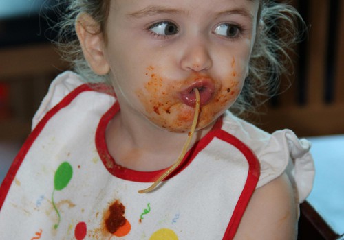 Laps sööb ainult makarone. Mida teha?