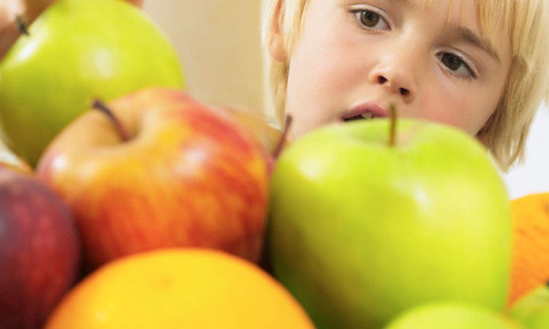 Uuring: ligi kolmandik Eesti lastest sööb vale regulaarsusega
