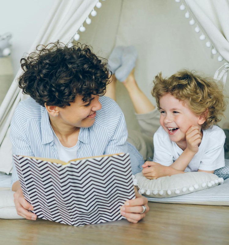 Lapsepuhkus annab töötavale vanemale võimaluse võtta töölt vaba aega, et olla lapsega