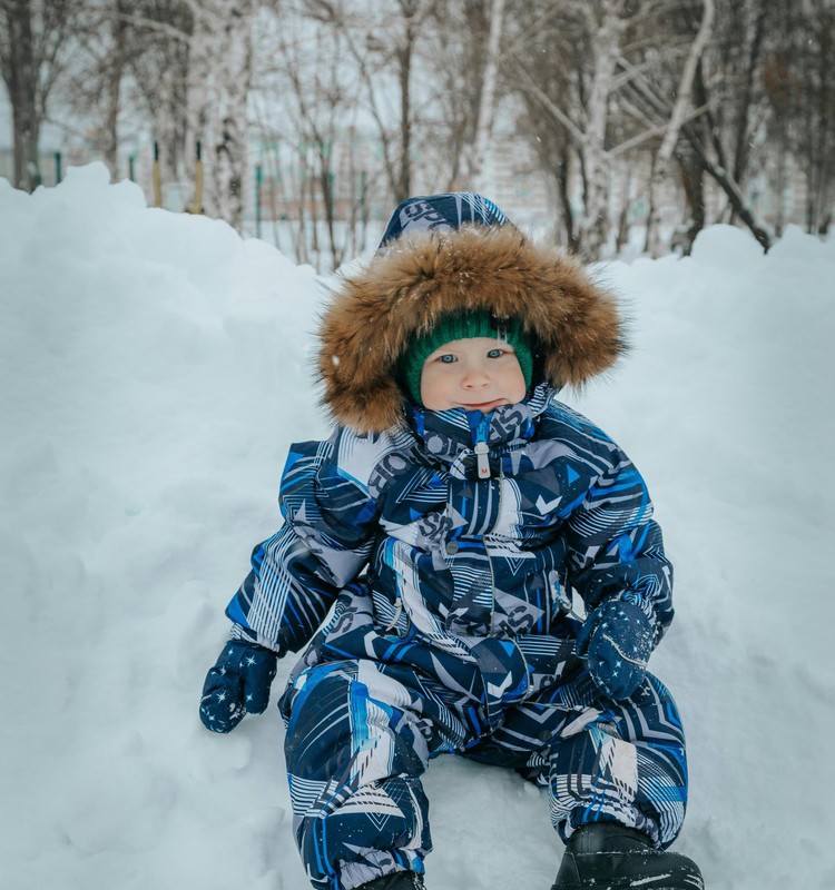 Külmad ilmad on käes. Kuidas riietada väikelast praegusel ajal?