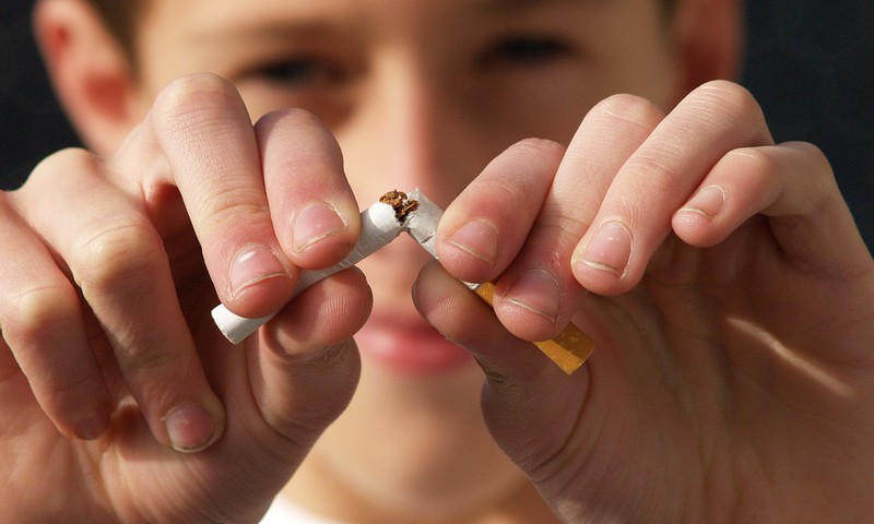 Traditsioon Portugalis - lastel lubatakse jõulude ajal sigarette suitsetada!