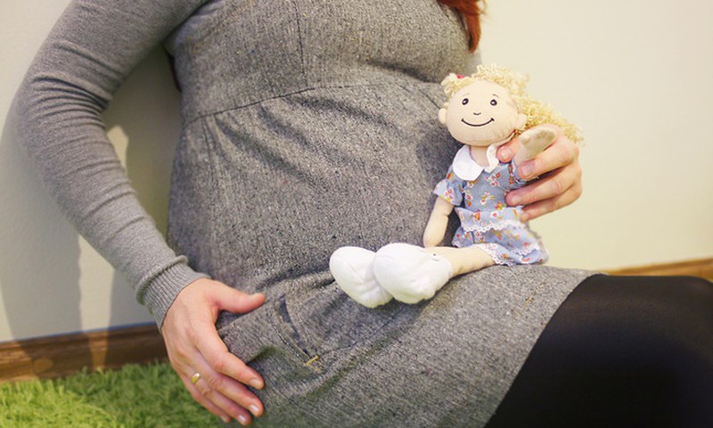 7 soovitust, kuidas rasedusaegset seljavalu vähendada