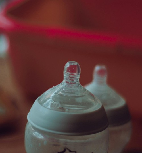 Tähelepanu! Aptamili ja Tutteli imikute piimasegud kutsutakse tagasi koostisest avastatud toksiini tõttu