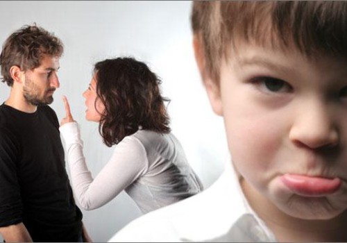Miks ei tohi lapse kuuldes teise vanema kohta halvasti öelda?