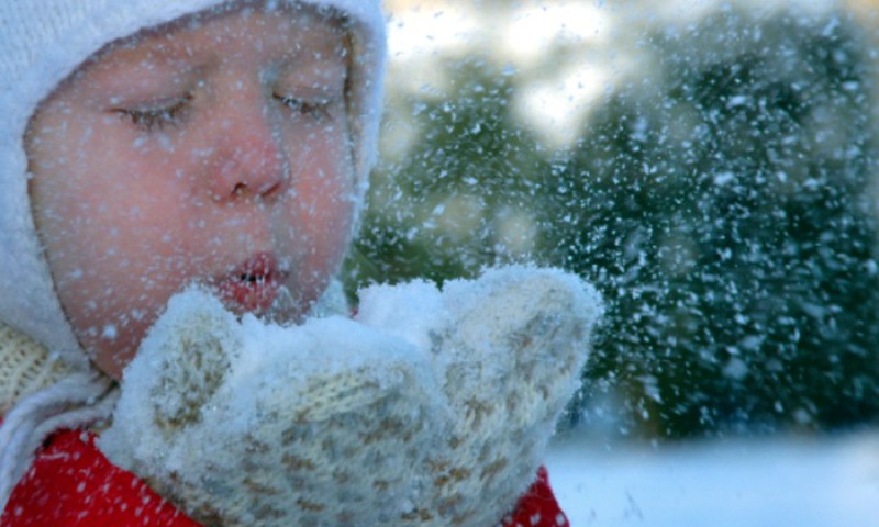 Kui külma ilmaga võib või peaks lapsed koolist koju jätma?
