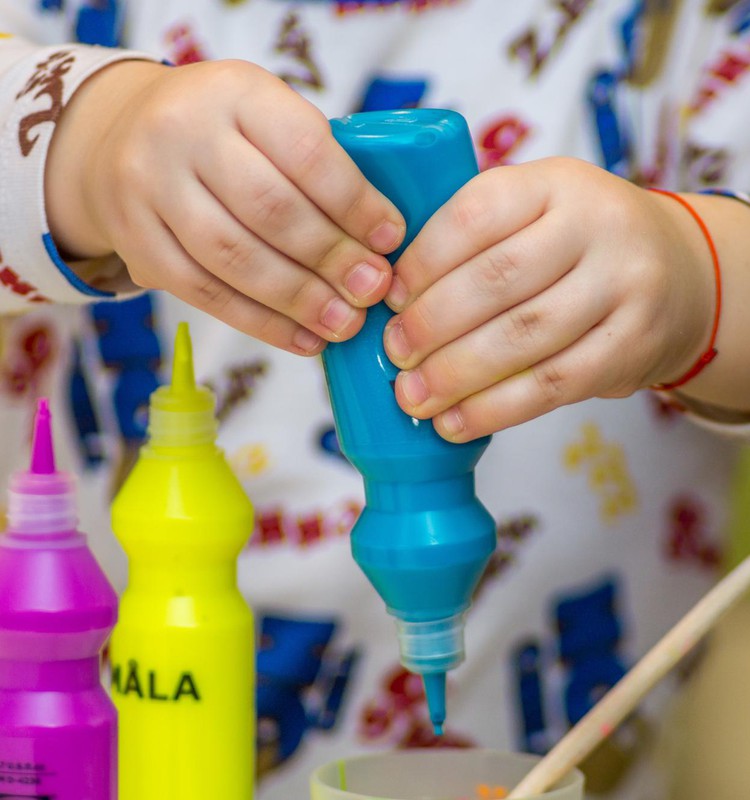 Kunstiteraapia leevendab ja lohutab, suurendab heaolu ja pakub loomelusti