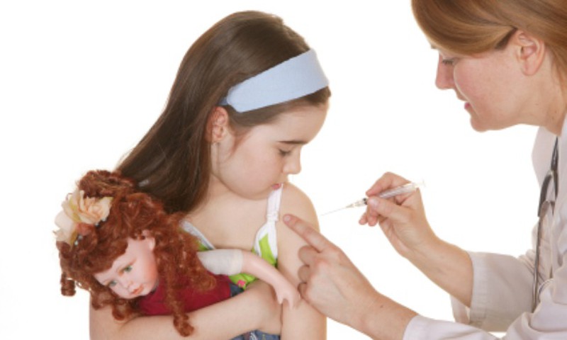 Vaktsineerimine viis lapsed koolipingist haiglasse