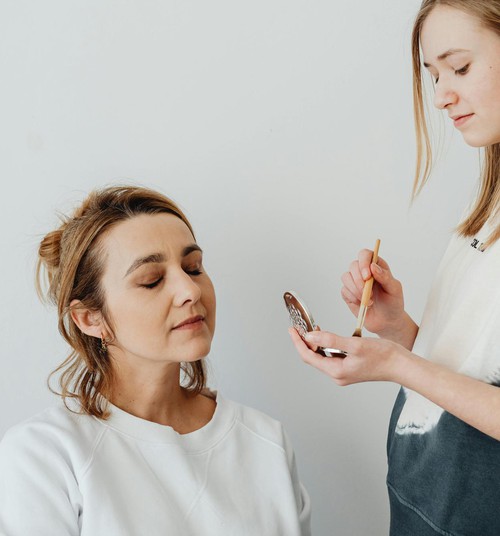 Praktilised ilunipid emadele, kes soovivad tunda end värske ja enesekindlana ka kiirel päeval