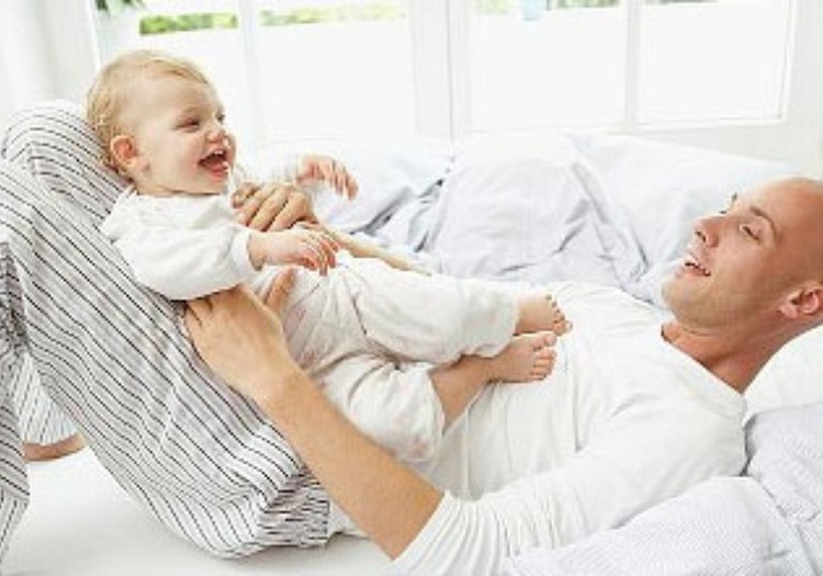 Vastsündinute isad sooviksid rohkem teavet imikuga toimetuleku kohta