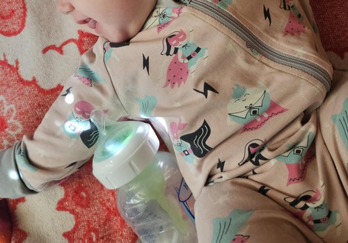 Arvustus: Dr Browns'i lutipudeli soojendamine veevannil on mugavam kui teiste pudelite