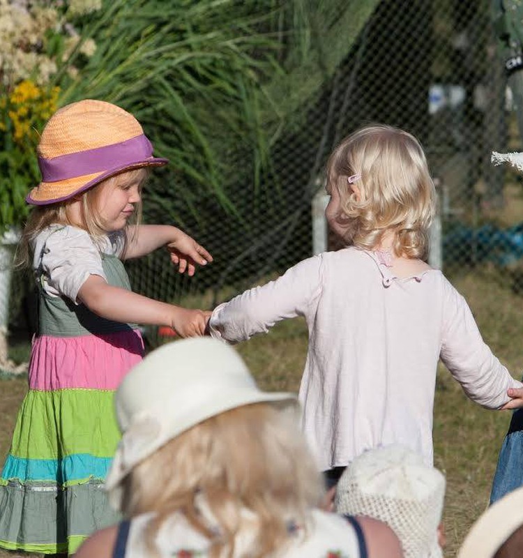 Hiiu Folk on lastega peredele turvaline valik