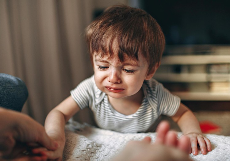 Kui väikelaps nutab pidevalt, ei tähenda see, et sa oled halb lapsevanem