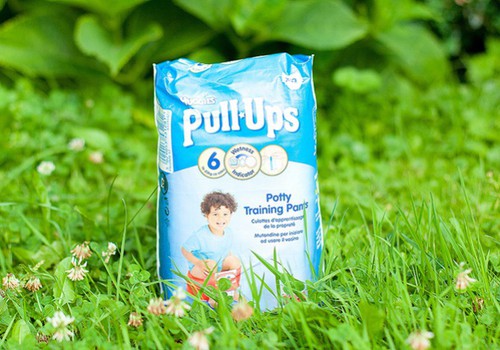 Huggies ® Pull-Ups ® püksmähkmed - et väikesed poisid saaks potiga sõbraks!
