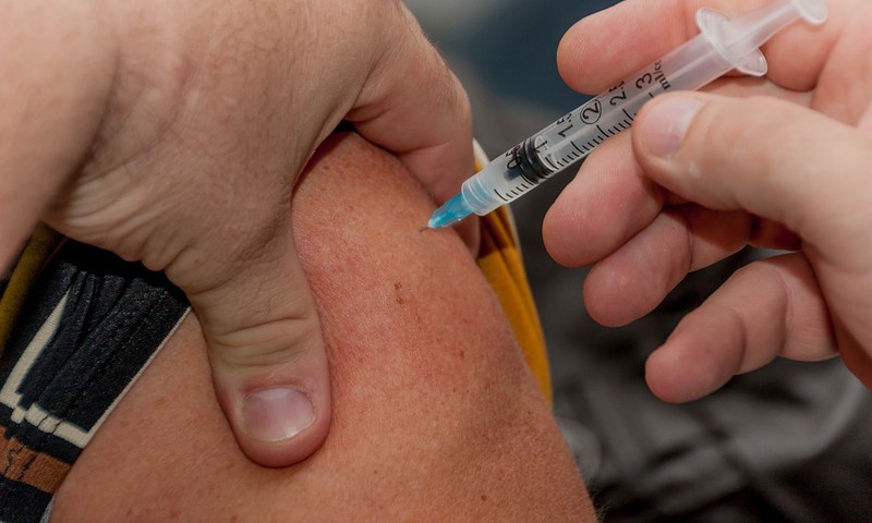 HPV vastu vaktsineeriti esimesed kvartalis 6355 tütarlast, neist 8 teatas kergetest kõrvaltoimetest
