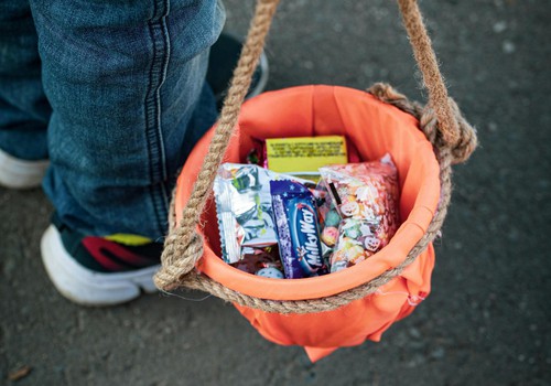 Halloween on peagi käes. Kuidas muuta see lapsele lõbusaks peaks, mitte ainult kommihulluseks?